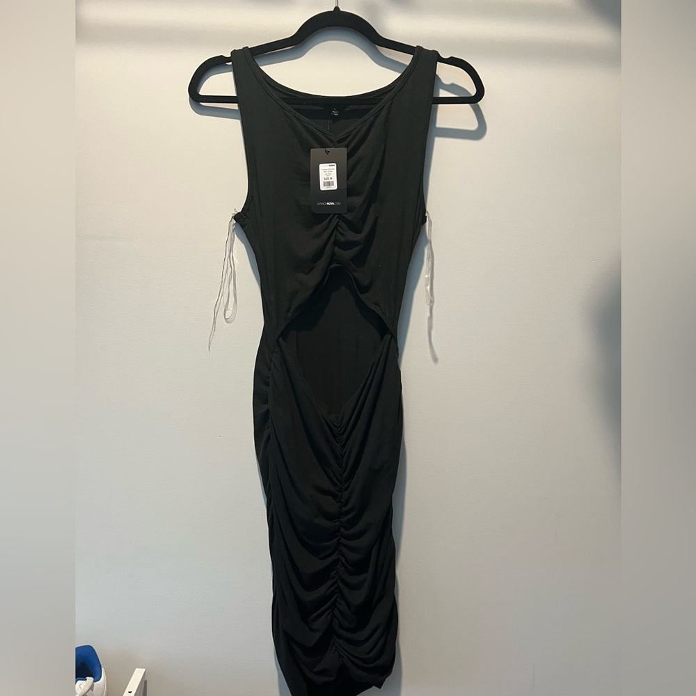Fashion Nova Midi Mid Section Cut Out Ruched Dress size M brand New With Tags